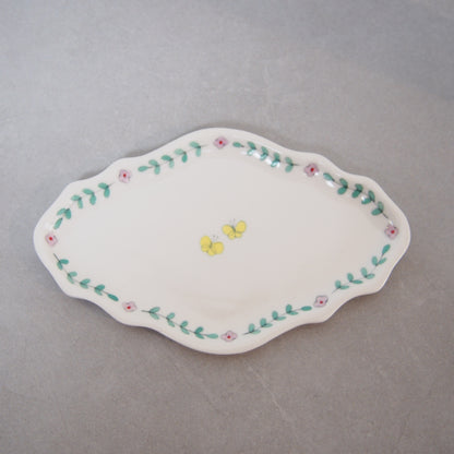 3　絵付プレート小皿(ちょうちょ) | 井川絢子