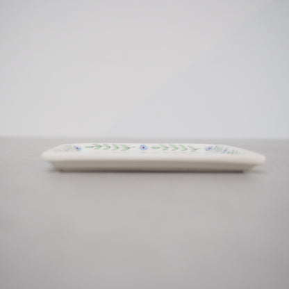 5　絵付プレート小皿(りす) | 井川絢子