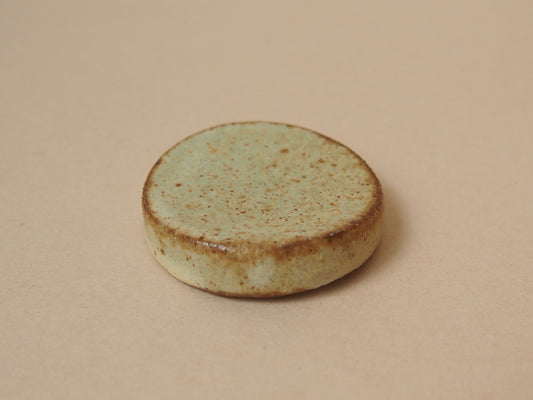 黄粉引　はしおき（丸）