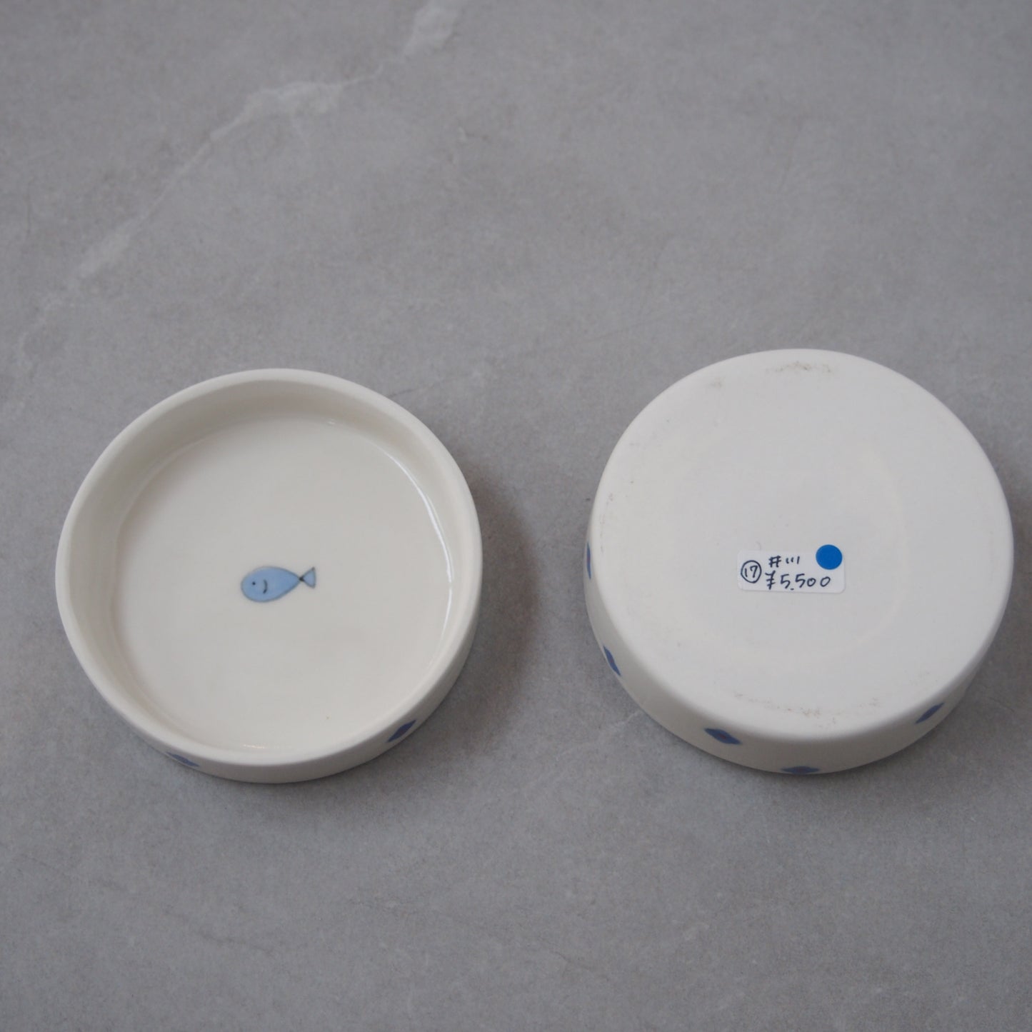 17　絵付ふたもの丸型(白鳥) | 井川絢子