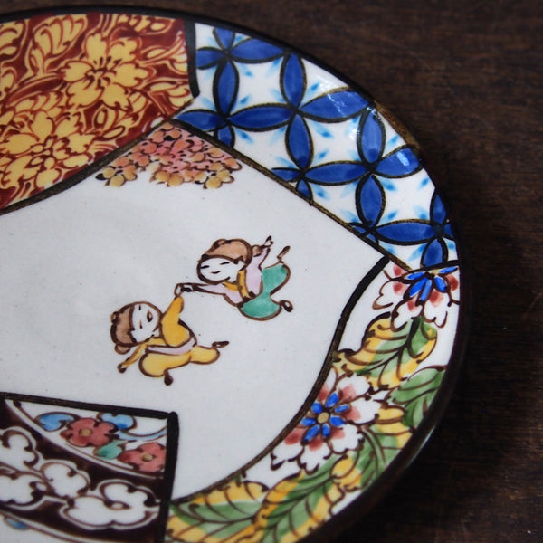 3-2　５寸皿ツイン唐子| 斎藤知