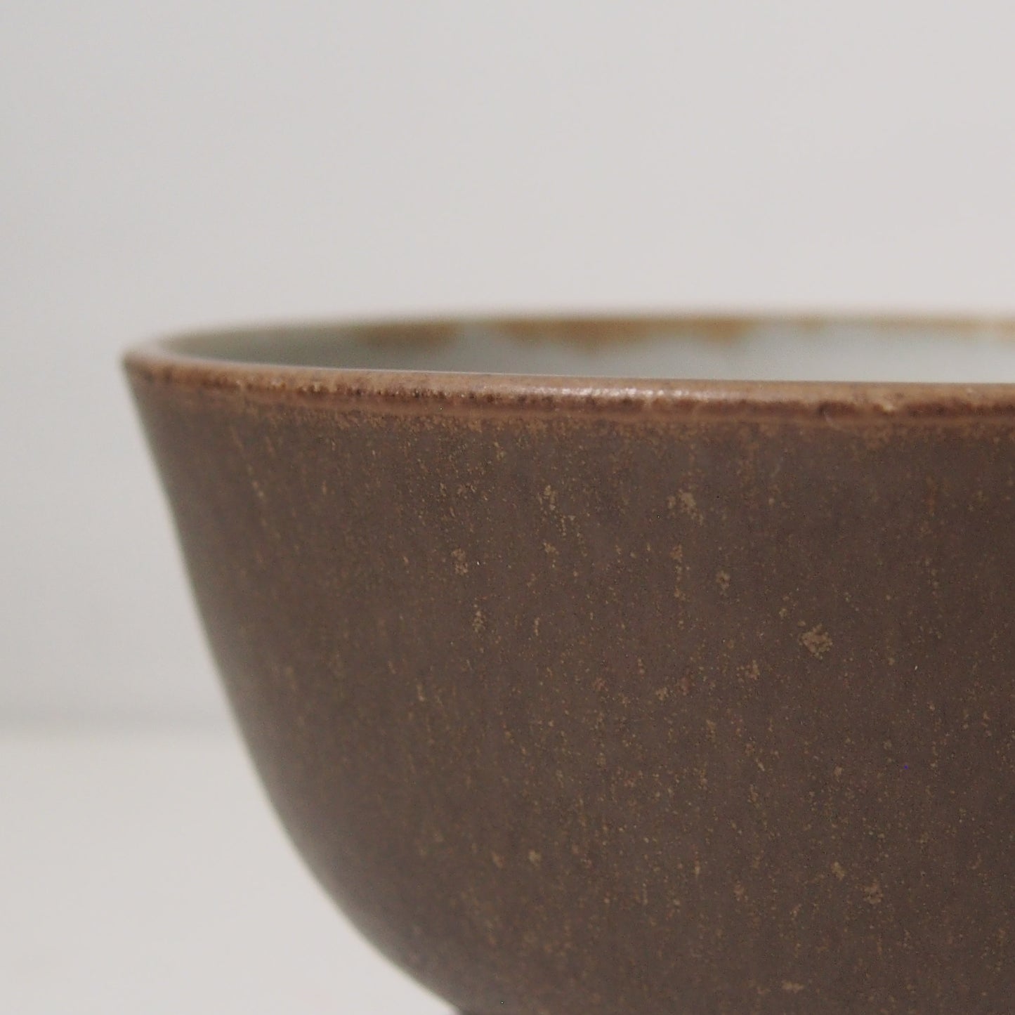 １２．スープカップ　茶