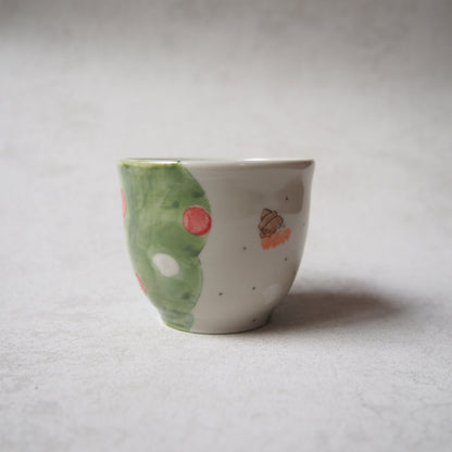 25　湯呑みラッコ | はるな陶芸工房