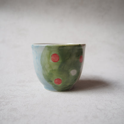 25　湯呑みラッコ | はるな陶芸工房