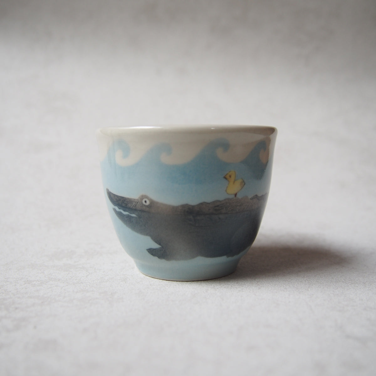 26　湯呑みラッコ | はるな陶芸工房