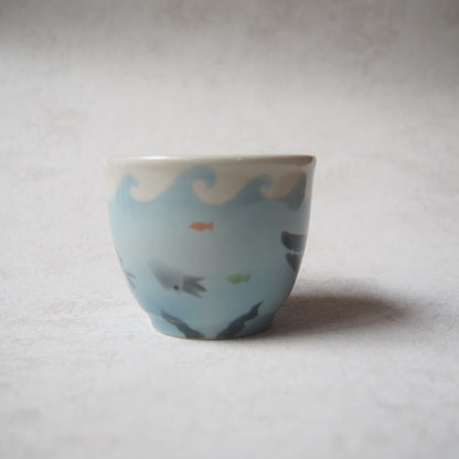 26　湯呑みラッコ | はるな陶芸工房