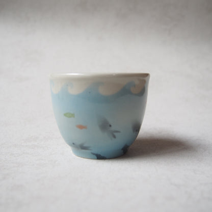 26　湯呑みラッコ | はるな陶芸工房