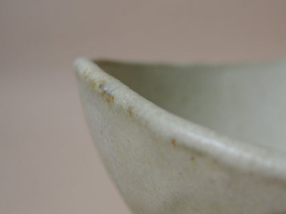 黄粉引　タマゴ鉢　大