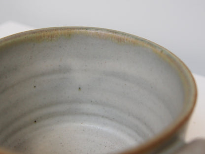 １．コーヒーカップ　グレー