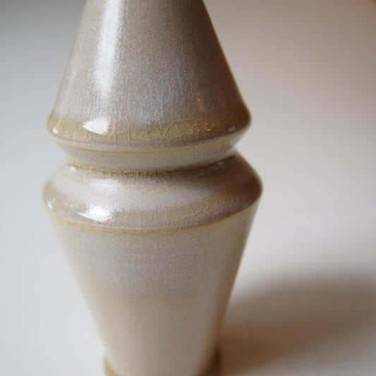 1　kakuttoーvase　 | 西山すみれ