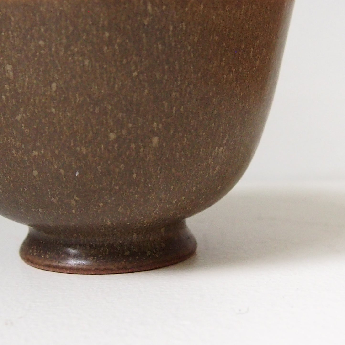 １８．小どんぶり　茶