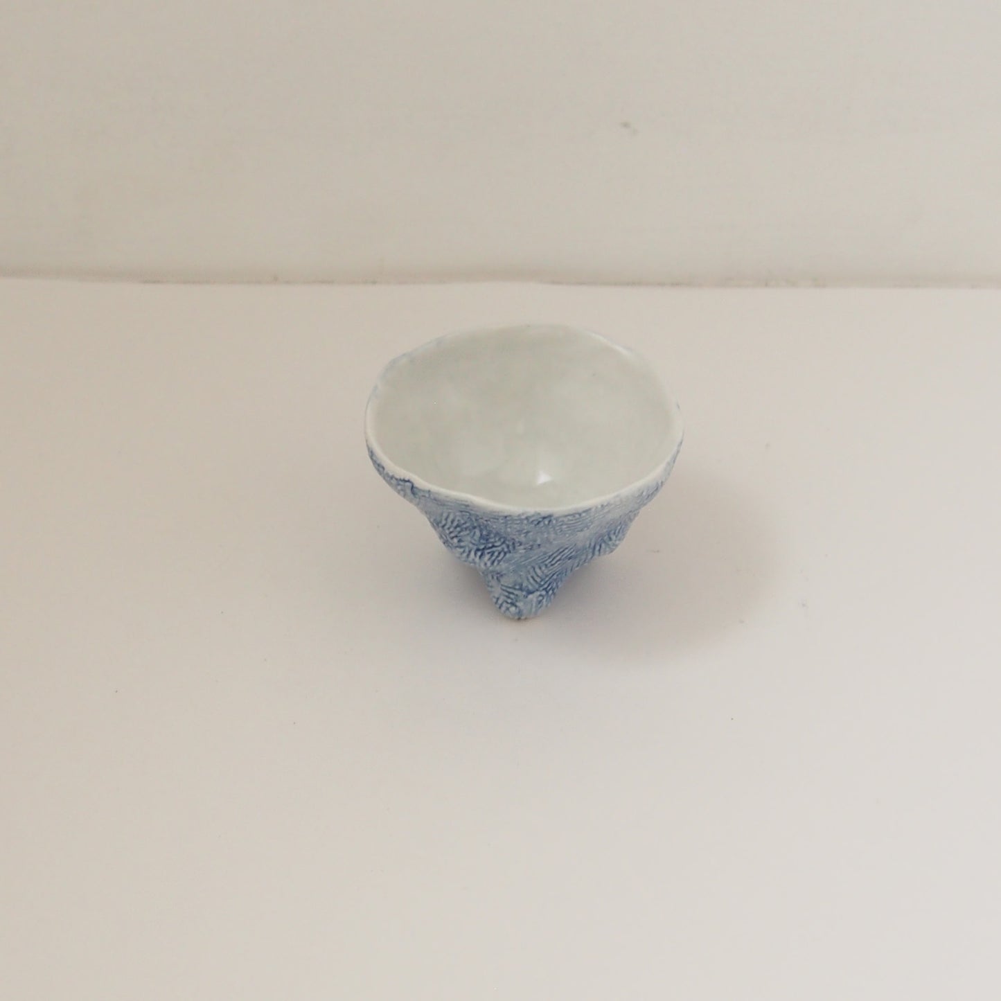 20-a　磁器呉須盃 | 浅田恵美子