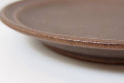 ６．七寸リム皿　茶