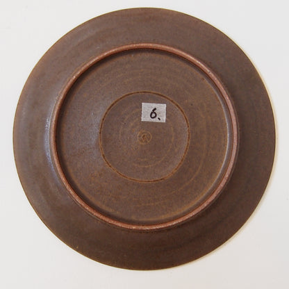 ６．七寸リム皿　茶