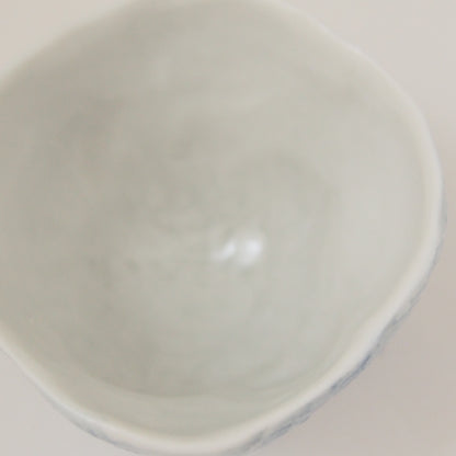 20-b　磁器呉須盃 | 浅田恵美子