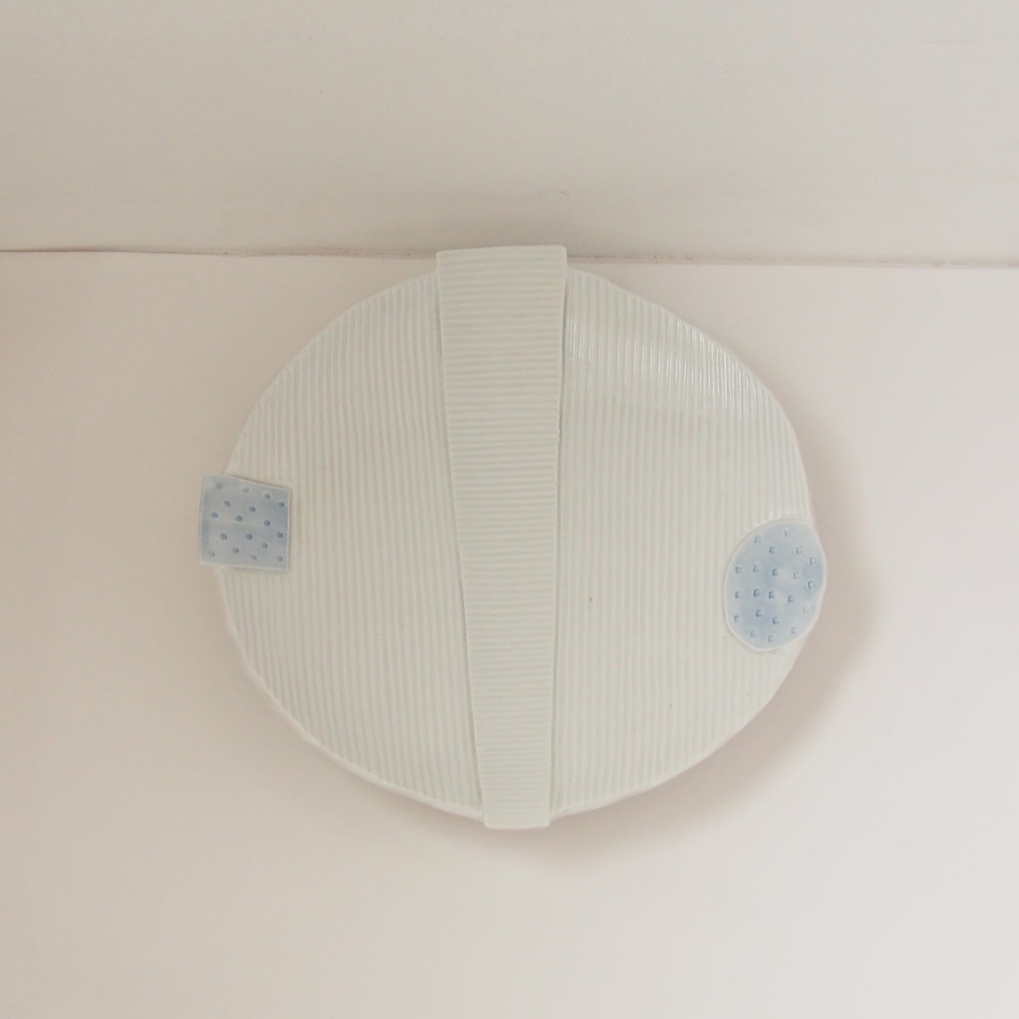 23　磁器重ね丸皿 | 浅田恵美子