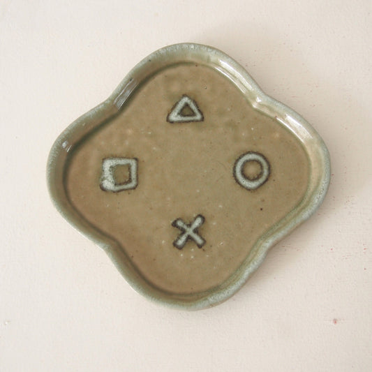 14 四葉取皿 | 佐々木 康弘