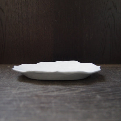 21　輪花だ円小皿A | 上國料正記