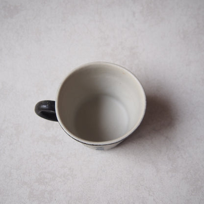 104　マグカップ　くじゃく | はるな陶芸工房
