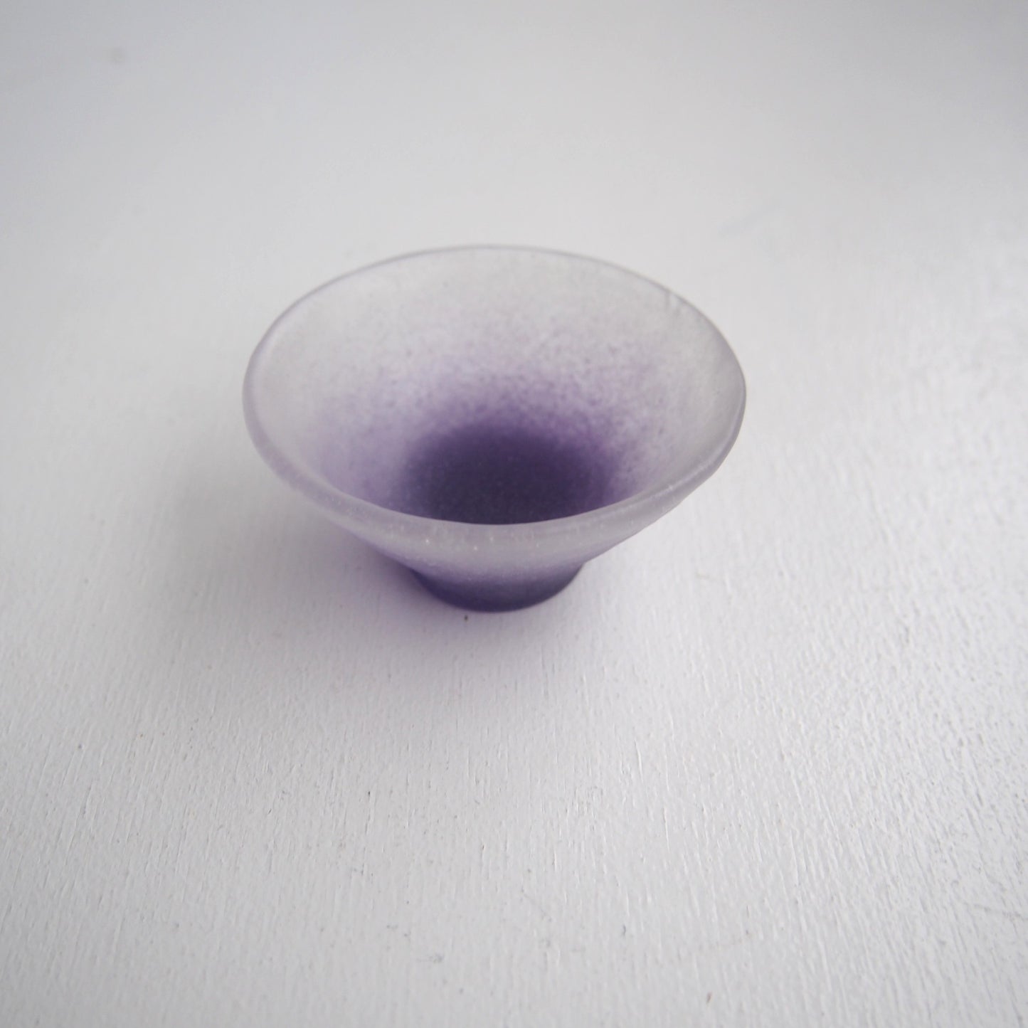 15-2　盃　DM作品（紫） | 松尾由美