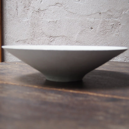 21　カシ灰釉中平鉢  | 田代倫章