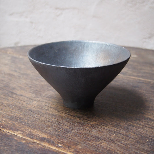 38　黒ラスター深鉢  | 田代倫章