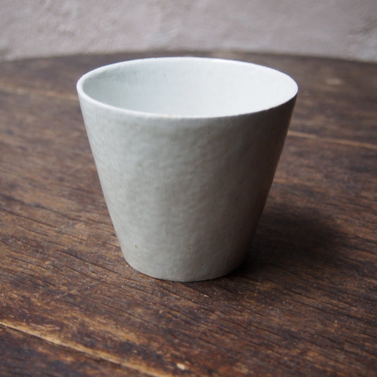 45　灰釉フリーカップ  | 田代倫章