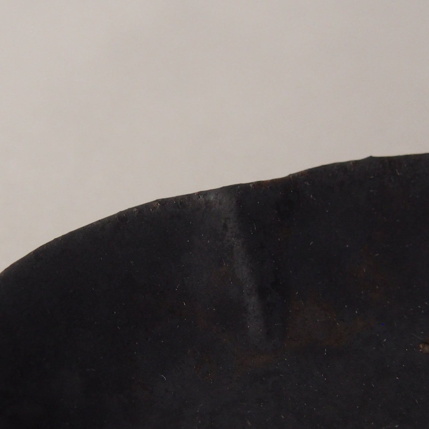 黒釉木瓜楕円豆皿
