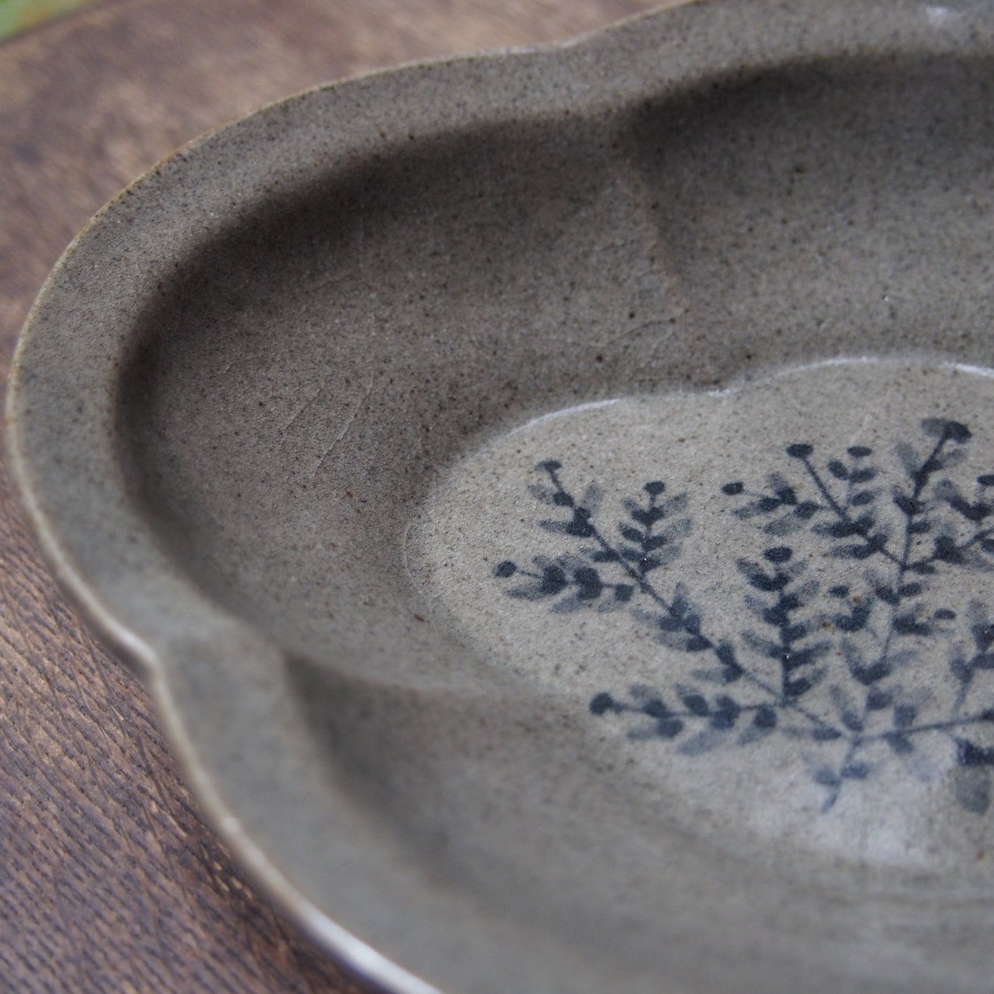 1 鍔縁木瓜皿M（呉須絵） | 加藤舞