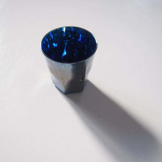 em-7-1　Extra Meteor-六角ｸﾞﾗｽ-（青） | 吉岡　星