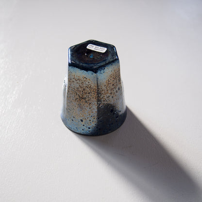 em-7-1　Extra Meteor-六角ｸﾞﾗｽ-（青） | 吉岡　星