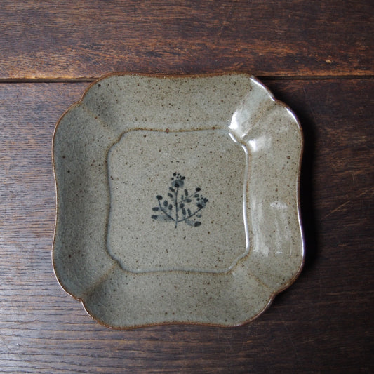 7 隅入四方皿M（呉須絵） | 加藤舞