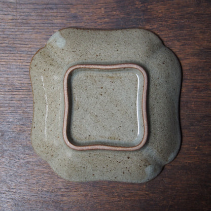 7 隅入四方皿M（呉須絵） | 加藤舞