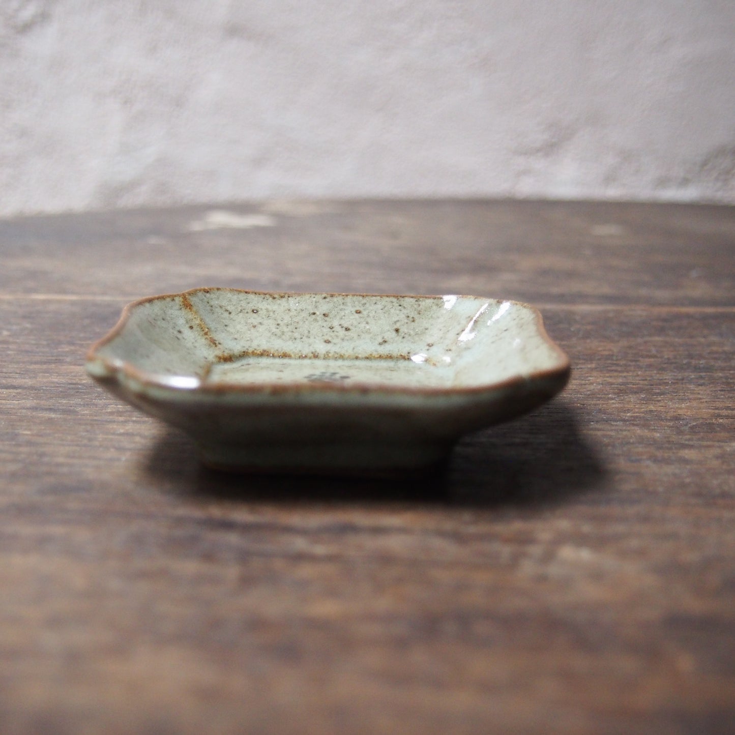 8 隅入四方皿S（呉須絵） | 加藤舞