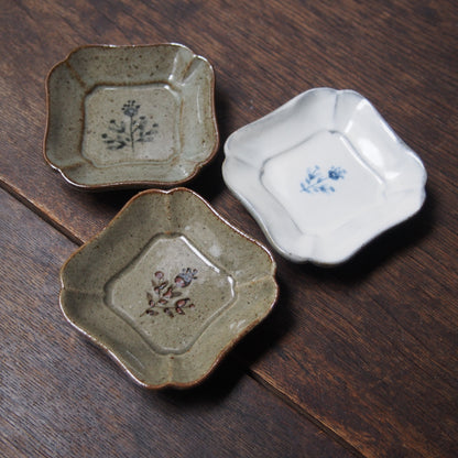 8 隅入四方皿S（呉須絵） | 加藤舞