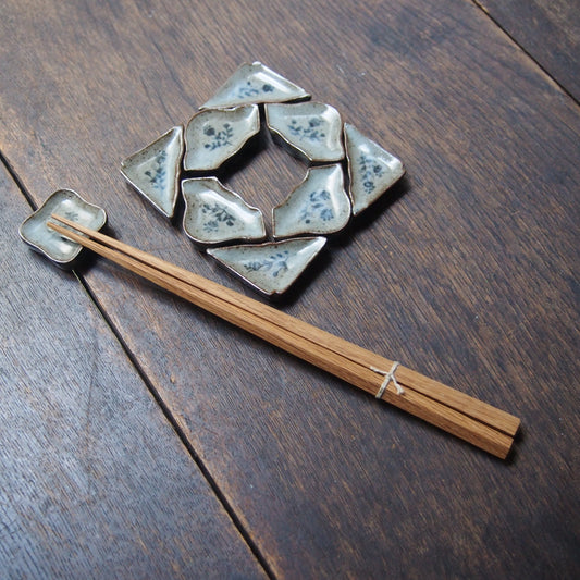 23 九子盆型箸置き（9個セット）（呉須絵） | 加藤舞