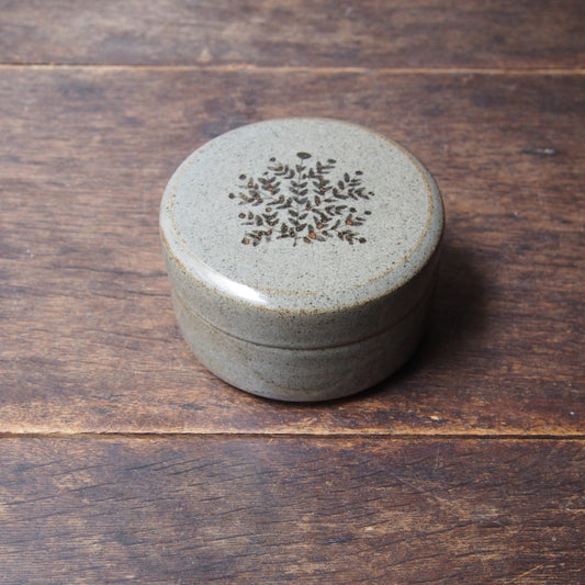 24 蓋物4寸（鉄絵） | 加藤舞