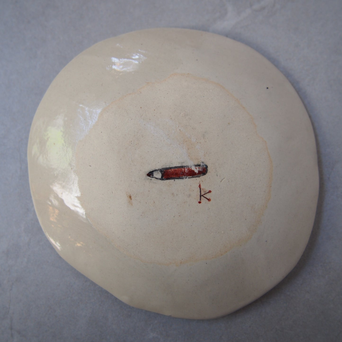 32　丸皿2 白うさぎ | 黒木杏子