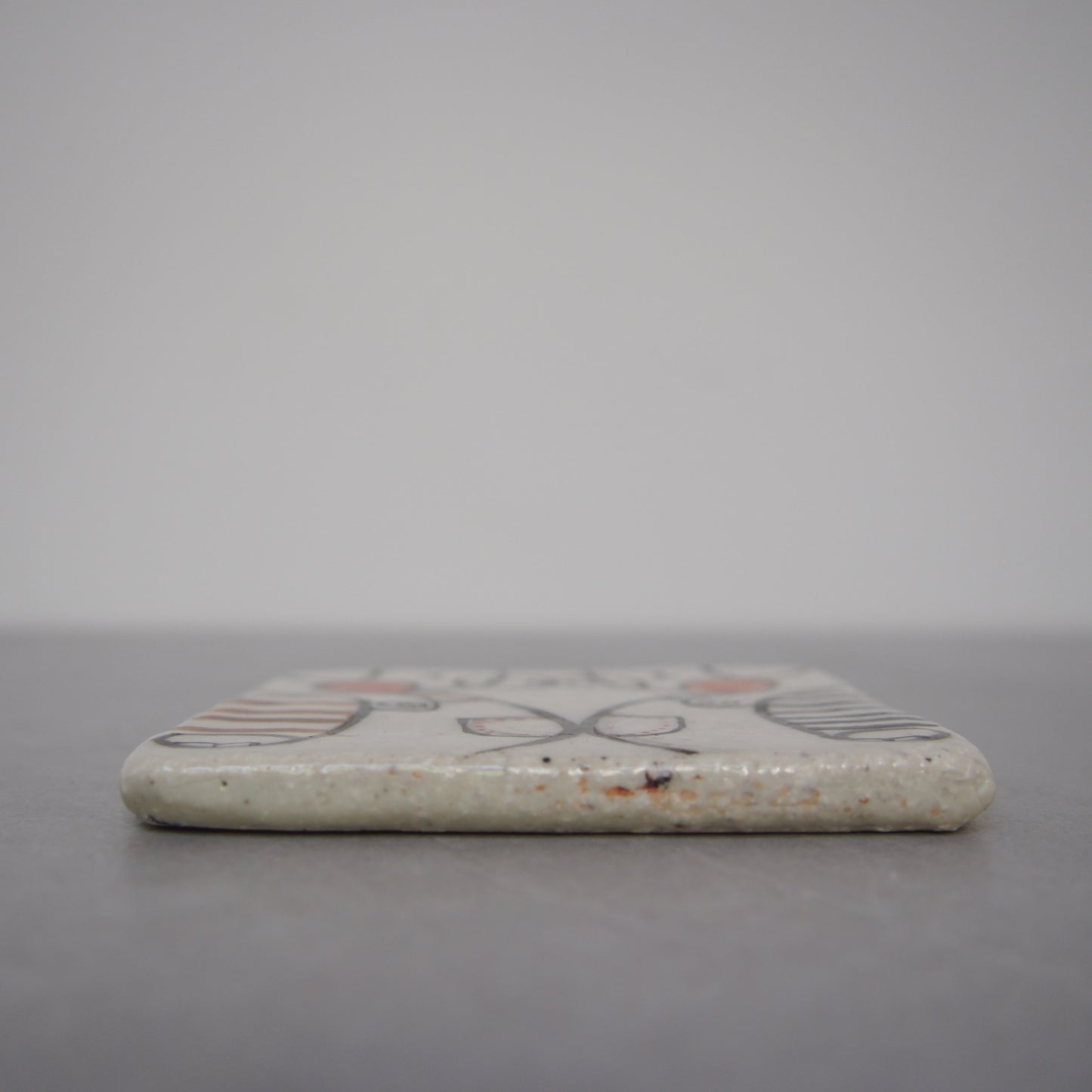 44　 タイル1 ぶたぶた | 黒木杏子