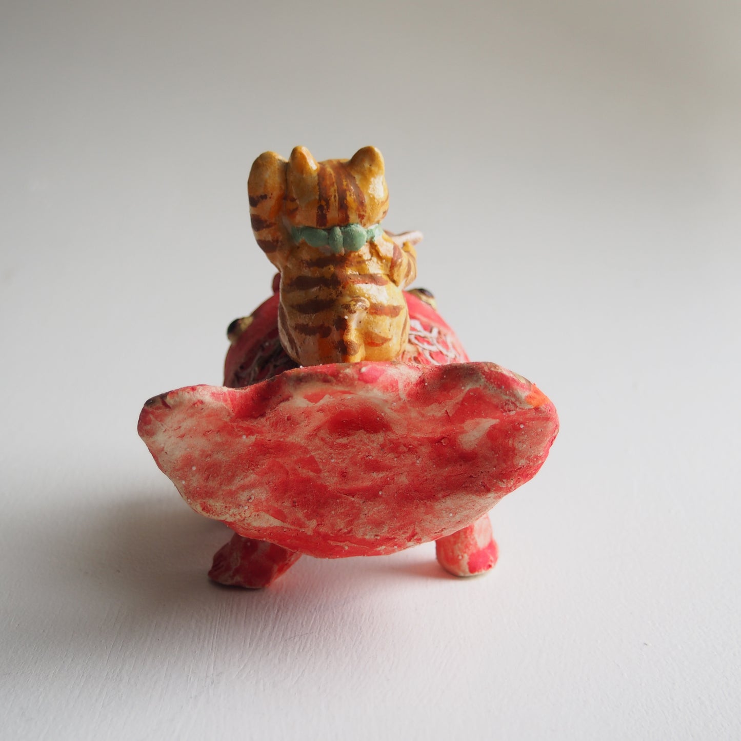 5 ニャンタッテ花瓶 | かつらこ