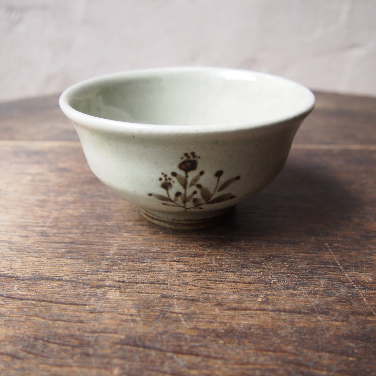 45-1 鉄絵並白釉飯碗（鉄絵並白釉） | 加藤舞