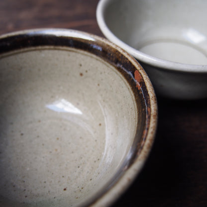 45-2 鉄絵並白釉飯碗（鉄絵並白釉） | 加藤舞