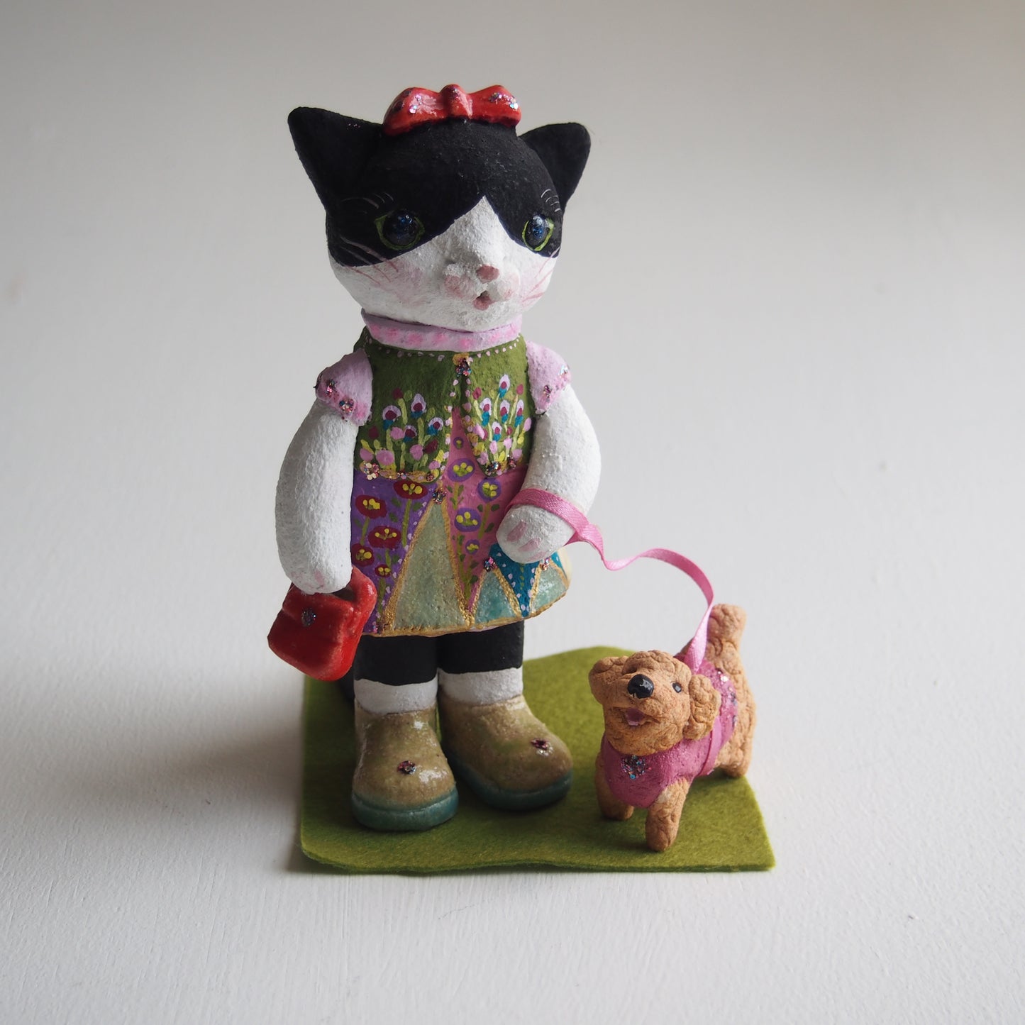 1 お散歩ネコちゃん | 須永 みい紗