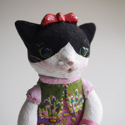 1 お散歩ネコちゃん | 須永 みい紗