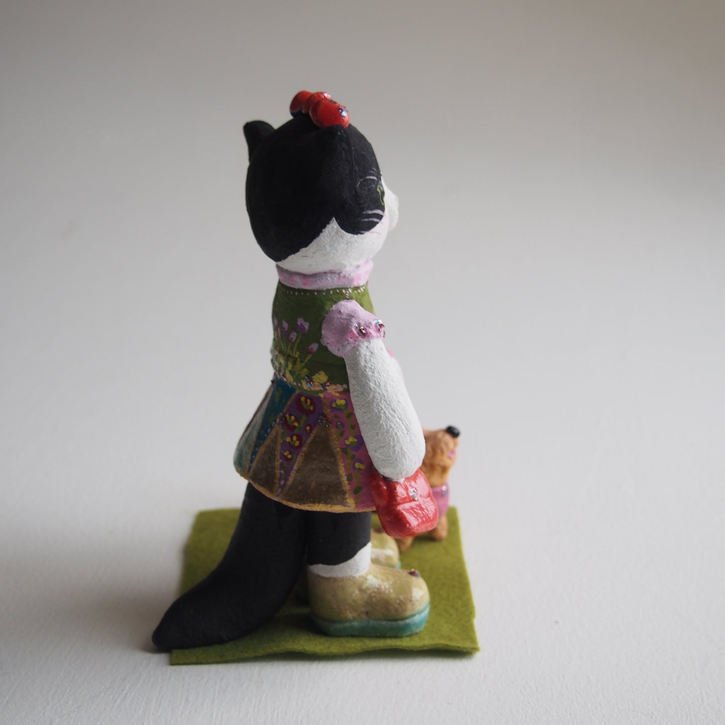 1 お散歩ネコちゃん | 須永 みい紗