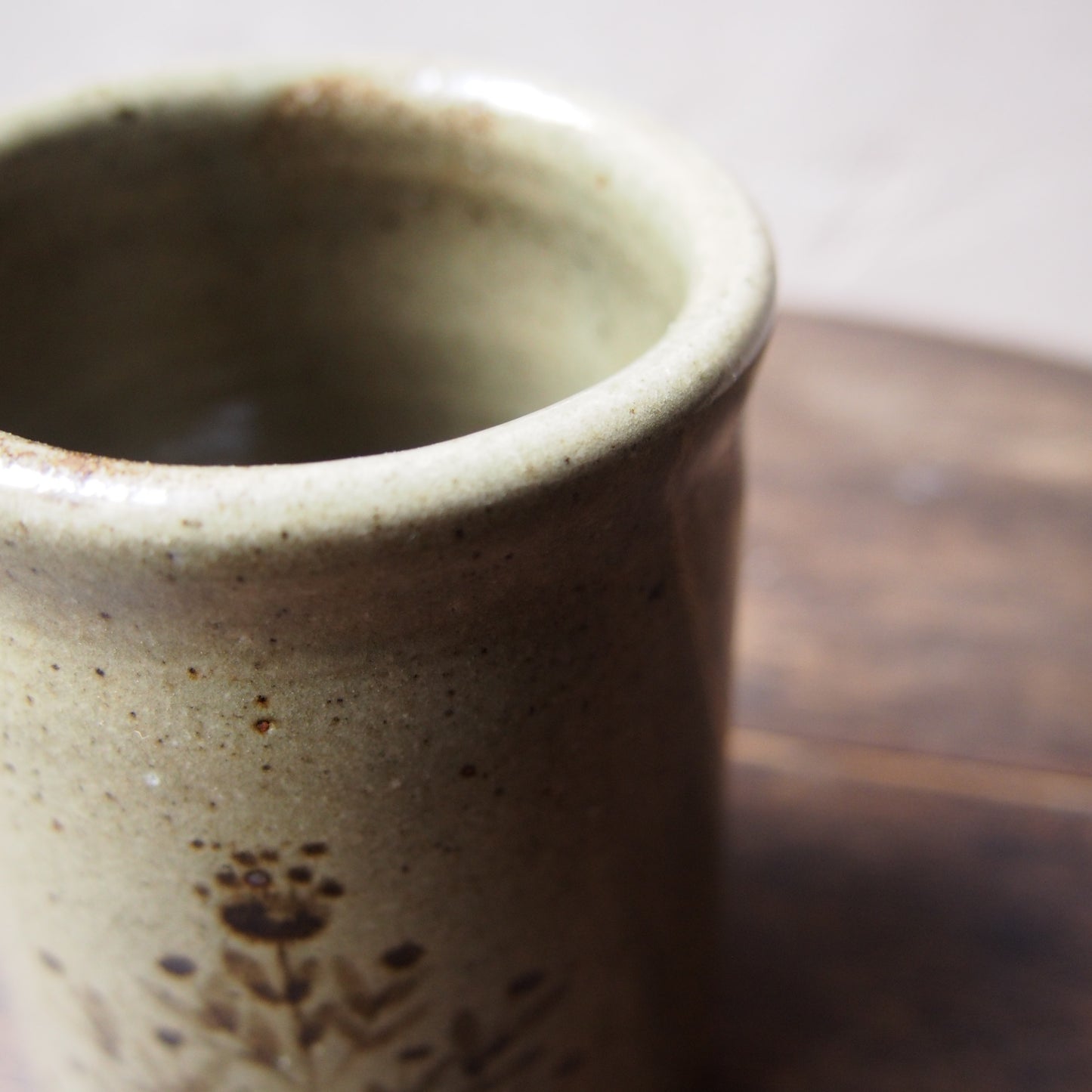 50 カトラリースタンドL（鉄絵並白釉） | 加藤舞