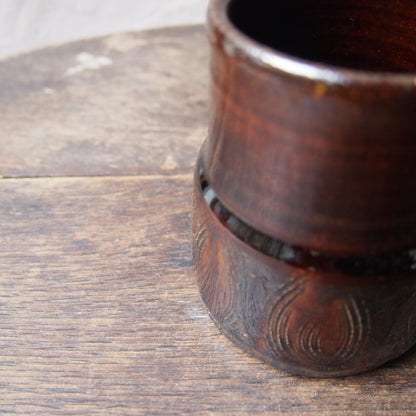 54 カトラリースタンドM（櫛目飴釉） | 加藤舞