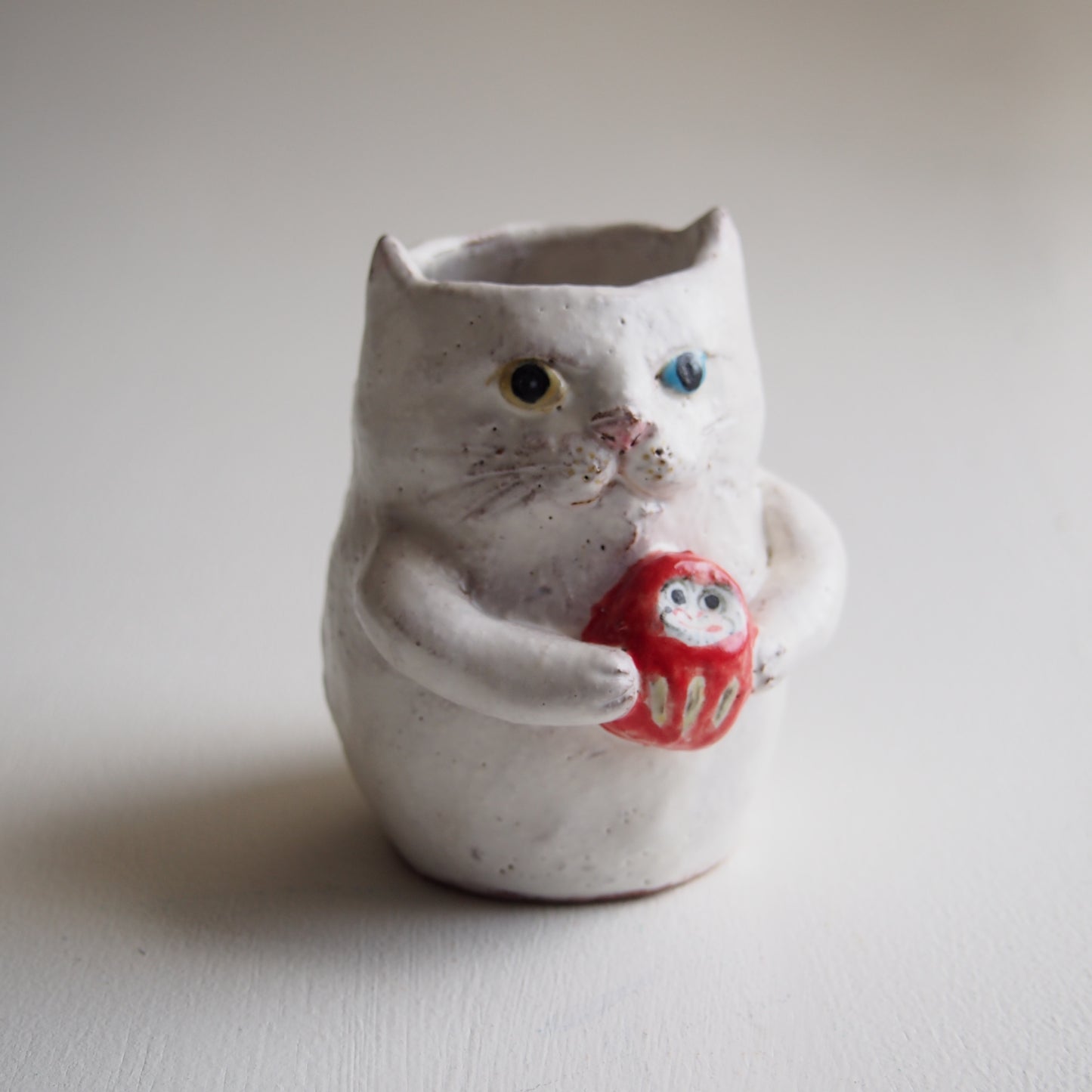 2 ねこ花入れ（中）縁起物 | 松浦 唱子