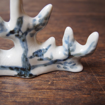 62 筆架（磁器染付） | 加藤舞