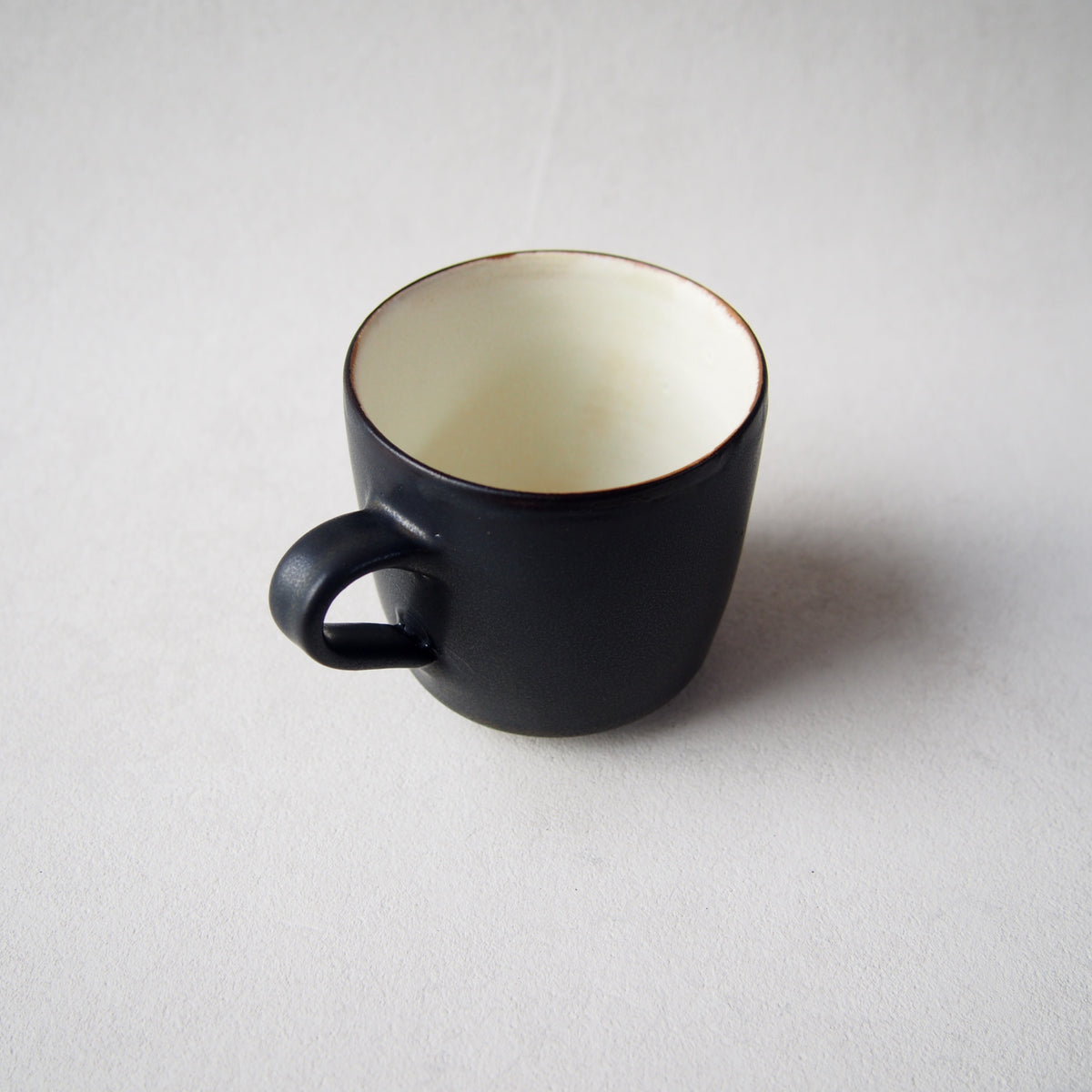 3-4　バイカラーマグ | 戸次はるな